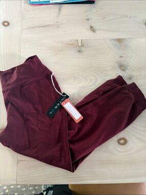 Interval Burgundy Leggings